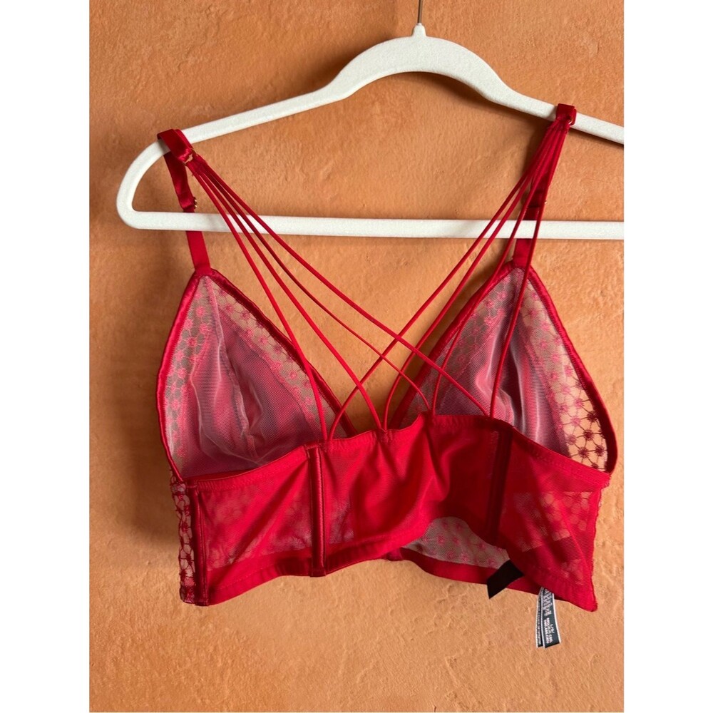 Victoria’s Secret Lace Bralette Strappy Back Red Satin Mesh Lingerie Size L - Picture 4 of 8